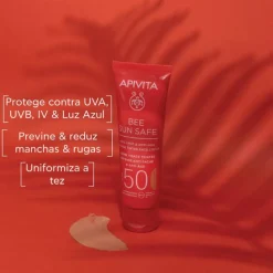Apivita Bee Sun Safe Creme Defesa Antimanchas & Antienvelhecimento SPF50 Com Cor 50ml