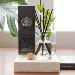 Castelbel Difusor Black Edition 100ml | Base Oleosa sem Álcool | Perfuma Espaços Pequenos