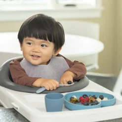 Chicco Prato Coração Silicone com Ventosa Azul 9M+ | Apto para micro-ondas e máquina de lavar loiça