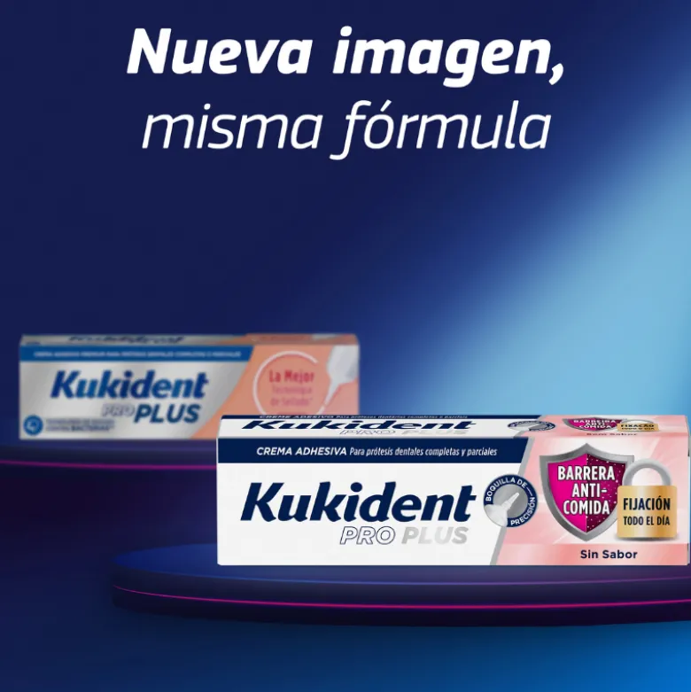 Kukident Pro Plus Creme Adesivo sem Sabor 2x40g