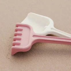 Miniland Pá e Ancinho Grande Creme e Rosa | 100% Reciclado