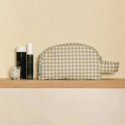 Molis&Co Necessaire de Viagem Mint Tea 16x27cm | Organizador para Mala de Bebé | Impermeável