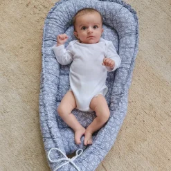 Molis&Co Ninho Bebé Blue Garden | Ninho Portátil para Recém-Nascido