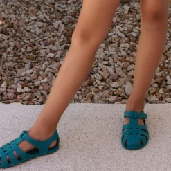 Monnëka Sandálias Infantis T20 Whale Teal Verdes | Barefoot | PVC Sem Ftalatos