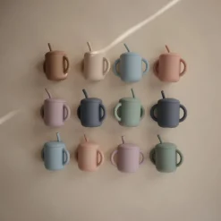 Mushie Copo Didático com Palhinha Verde 6+ Meses | Lavável na Máquina