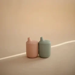 Mushie Copo Didático Verde 6+ Meses | Silicone Alimentar | Transição do Biberão